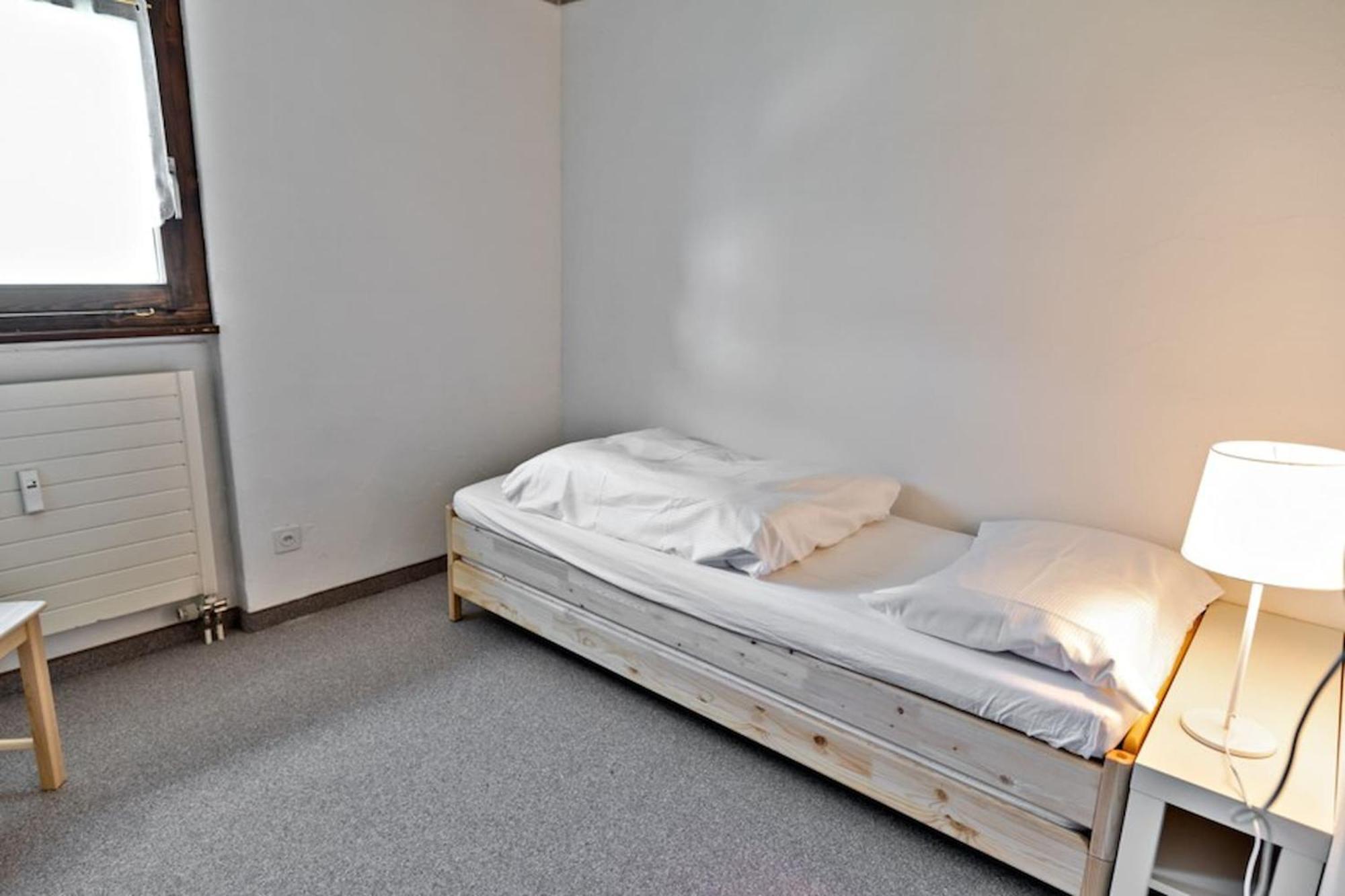 Chesa Chavriol 2 - Celerina Apartment Celerina/Schlarigna Bagian luar foto